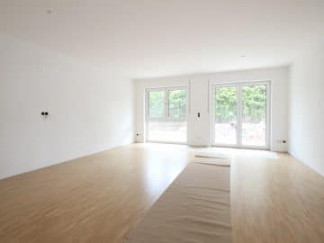 Erstbezug: 3 Zimmer Maisonettewohnung mit Garten in ruhiger Lage von Höhenkirchen - Wohn- Essbereich