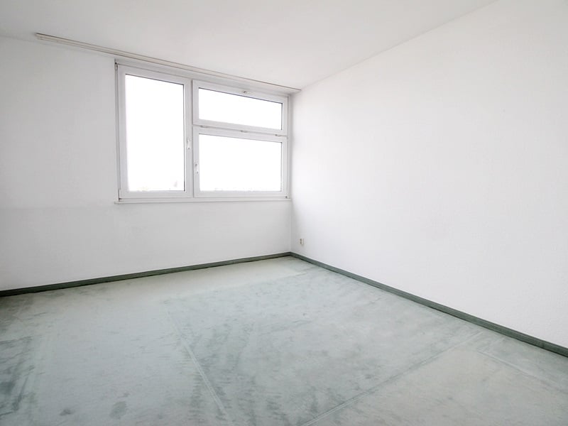 Traumhafter Panoramablick: XXL 2,5ZKB Dachterrassen Wohnung für Singles / Paare in ruhiger Lage von Ottobrunn - Schlafzimmer