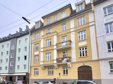 Große, vollständig sanierte 3 Zimmer Altbauwohnung in direkter Nähe vom Rotkreuzplatz / Neuhausen zum 01.03.26, 80639 München / Neuhausen, Etagenwohnung