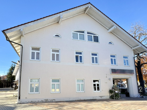 Gepflegte 2 ZKB-Wohnung in zentraler Lage von Putzbrunn, 85640 Putzbrunn, Etagenwohnung