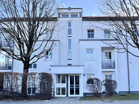 Gemütliches 1 Zimmer Appartment mit großer Dachterrasse in Taufkirchen, 82024 Taufkirchen, Dachgeschosswohnung