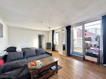 Wohn- /Schlafzimmer - Gemütliches 1 Zimmer Appartment mit großer Dachterrasse in Taufkirchen