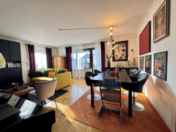 Wohnzimmer - Großzügige, vermietete 3-Zimmer-Wohnung mit Westbalkon in München Moosach