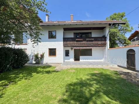 Helle 3,5 ZKB Wohnung mit Garten in zentraler Lage von Dürrnhaar, 85653 Aying / Dürrnhaar, Erdgeschosswohnung