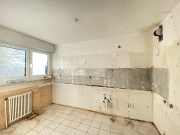 Sanierungsbedürftiges Reihenmittelhaus in ruhiger Ortsrandlage von Siegertsbrunn - Küche