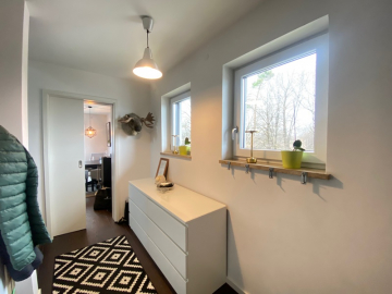 Eingangsbereich - Individuelle & große 2,5 ZKB DG Maisonettewhg. mit 2 Balkonen in bevorzugter Lage von Oberhaching