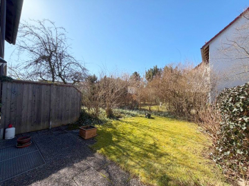 Garten - Renoviertes Reihenmittelhaus in ruhiger, zentraler Lage von Siegertsbrunn für die kleine Familie